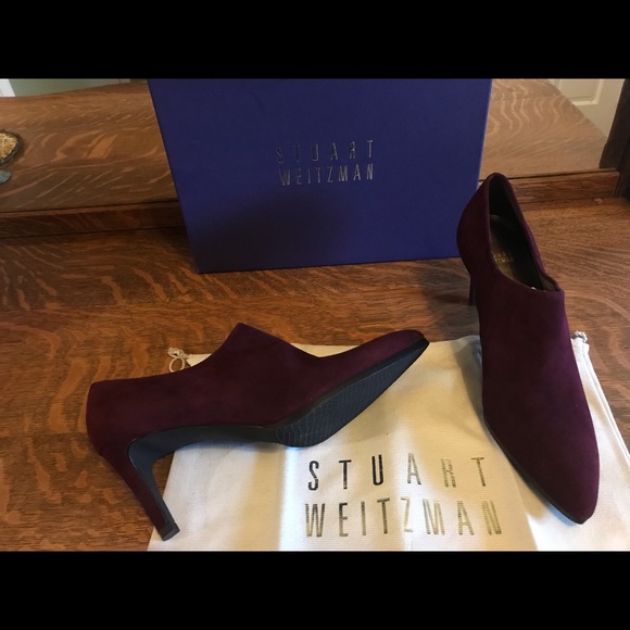 Stuart Weitzman Bordeaux Suede Booties Size 9N and NWT - Picture 10 of 10